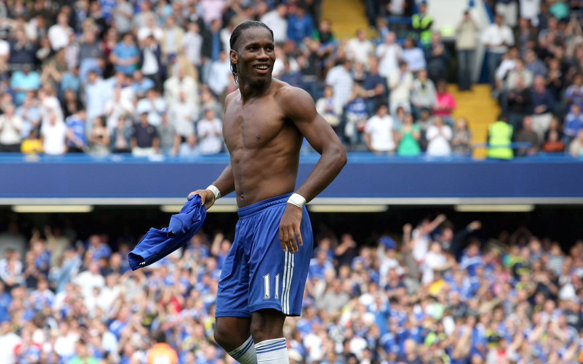 世界青少年足球联赛激战正酣，青训成果初显，世界青少年足球锦标赛